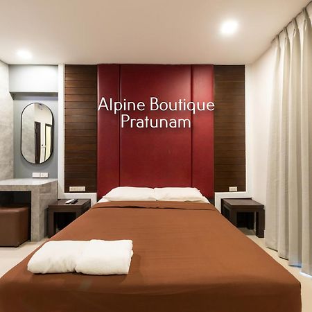 Alpine Boutique Pratunam Bangkok Exterior photo